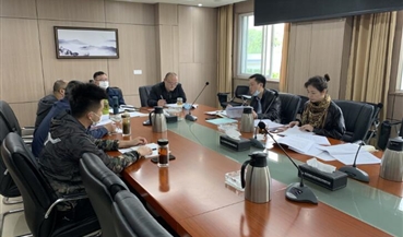 成雅分公司召开成雅高速2020-2024年道路清扫保洁项目招标文件讨论会