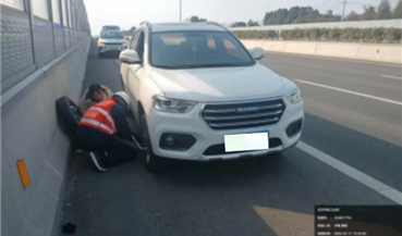 良心·正 | 这些时刻,总有“暖蓝”为您守候